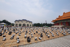 many pandas in front of the Shang Kai-shek Memorial Photo from Susan's Story, many pandas and from the Shang Kai-shek Memorial