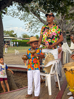 Professional musicians play for us in Santa Barbara de Pinto