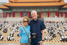 Photo of Susan and Hugh in Taiwan  Photo of Susan and Hugh in Taiwan