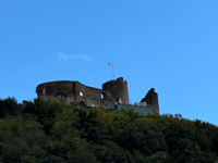 the castle overlooking the old town of Bernkastel Photo from Susan's Story, the castle overlooking the old town of Bernkastel