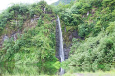 A beautiful waterfall in Tahiti Susan's Story, A beautiful waterfall in Tahiti