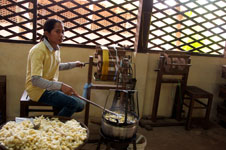 silk making Susan's Story, silk making picture